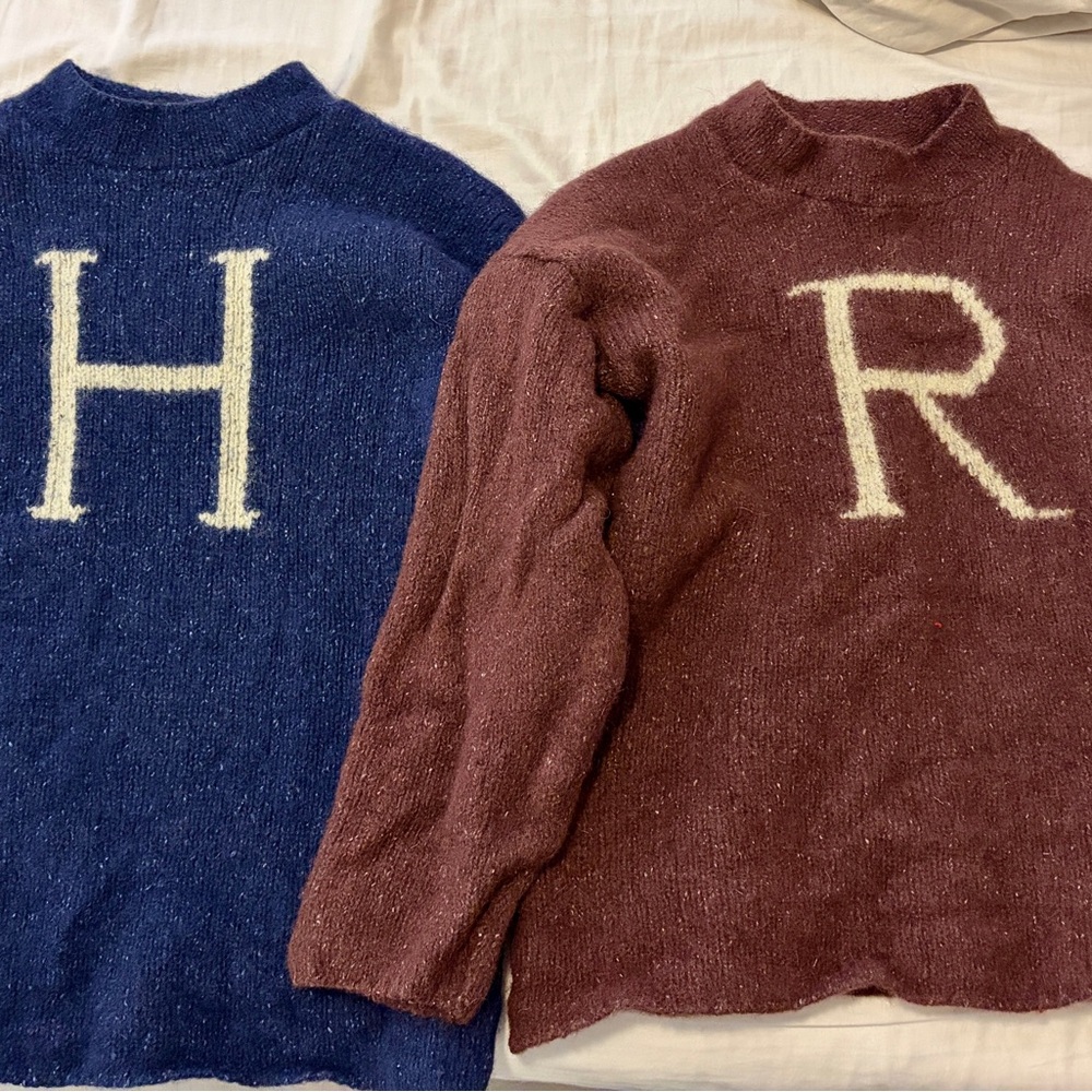Set of TWO Wizarding World Harry Potter Ron "Weasley" sweaters wool Scottish
